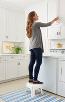 Rubbermaid Hip-Hugger Laundry Basket, White, 1.5 Bushel