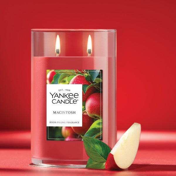 Yankee Candle Large Tumbler Scented Candle, Macintosh, 20 oz